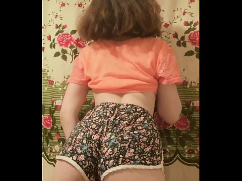 ❤️ Keçika ciwan a seksî li ber kamerayê kurtanên xwe ji xwe dike ❌ Porno li porno ku.sexygirlspics.ru ﹏