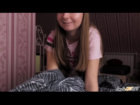 ❤️ Blondie BFF-ya xwe bi kûr dimije û di devê xwe de diqelişe ❌ Porno li porno ku.sexygirlspics.ru ﹏